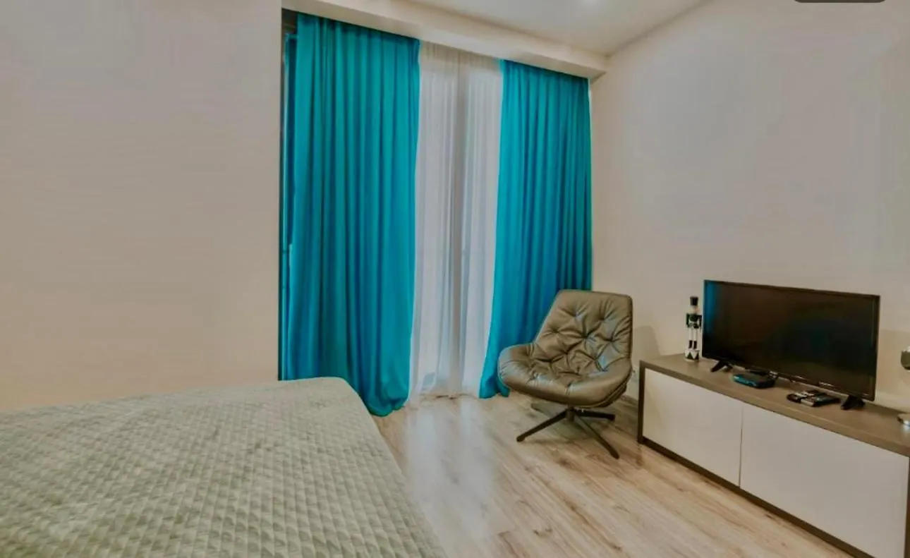 Apartment In Bellevue Residence 바투미